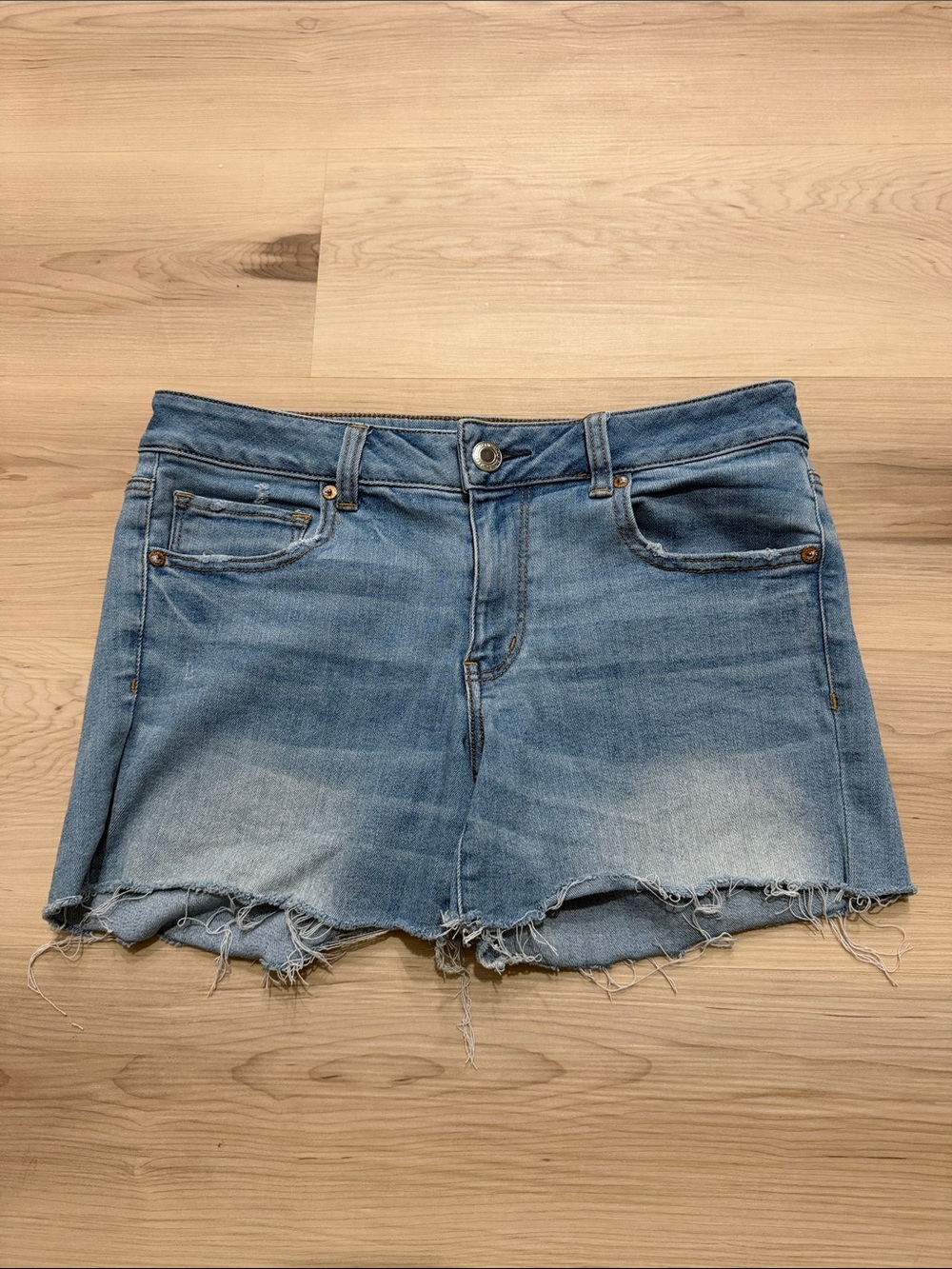 American Eagle Outfitters Light Blue Denim Jeans - Super Stretch-Sz 12